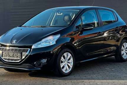 Peugeot 208 94.370 km 4.999 &euro; Versmold 33775
