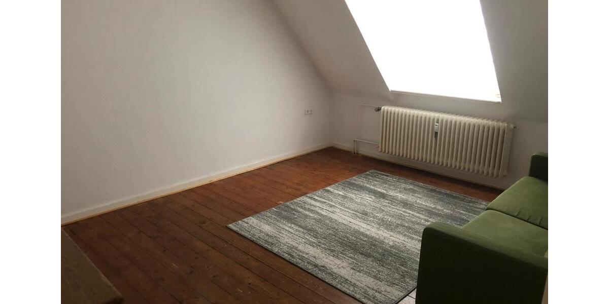 Dachgeschoßwohnung Osnabrück Eversburg - 3 Zimmer, 68 m&sup2;, 600&euro; | Angebot:26676499