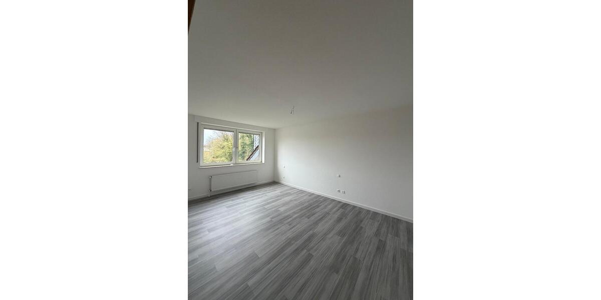 Dachgeschoßwohnung Bad Rothenfelde - 3 Zimmer, 97 m&sup2;, 980&euro; | Angebot:26624885