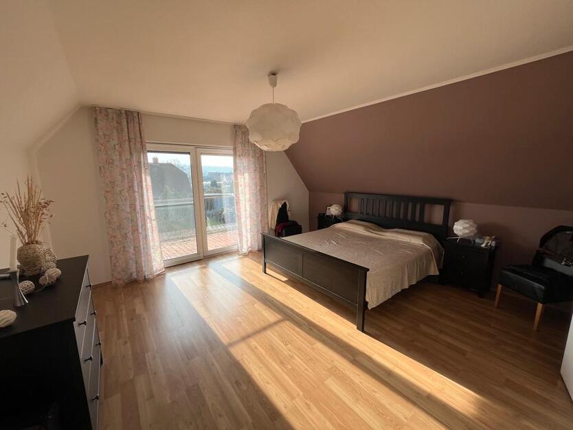 7,5 Zimmer EFH mit großzügigem Garten zimmer