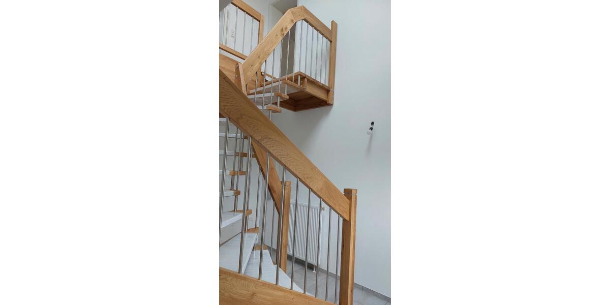 Einfamilienhaus Osnabrück Eversburg - 8 Zimmer, 240 m&sup2;, 1.730&euro; | Angebot:26477865