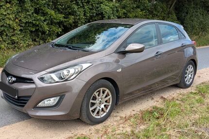 Hyundai i30 144.000 km 5.299 € Ibbenbüren 49477