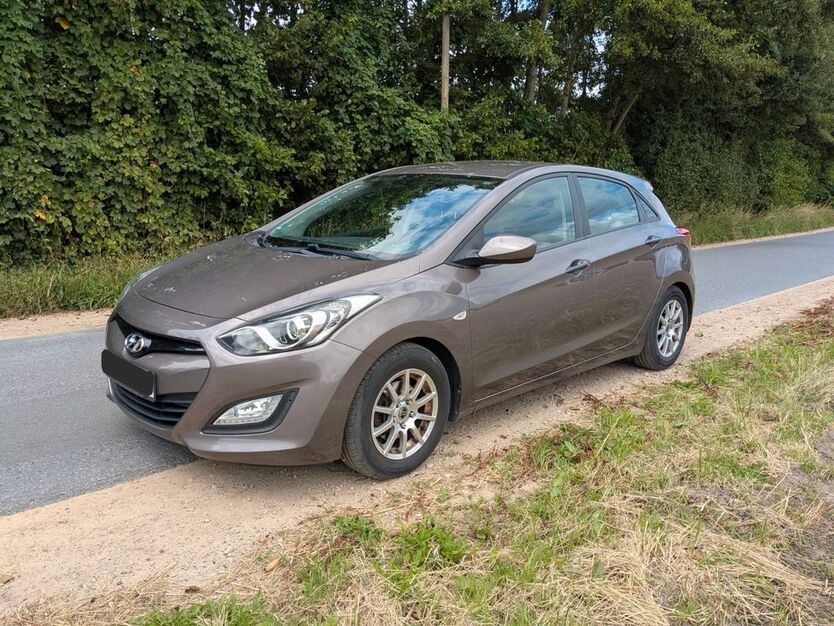 Hyundai i30 144.000 km 5.299 € Ibbenbüren 49477