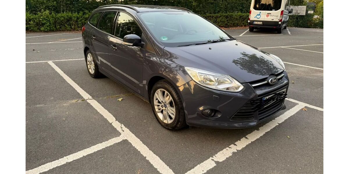 Ford Focus 179.500 km 2.950 &euro; Osnabrück 49090