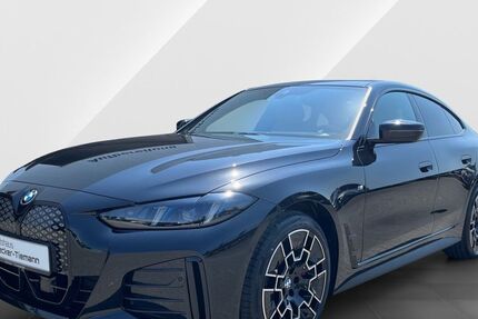 BMW i4 4.888 km 59.388 &euro; Versmold 33775