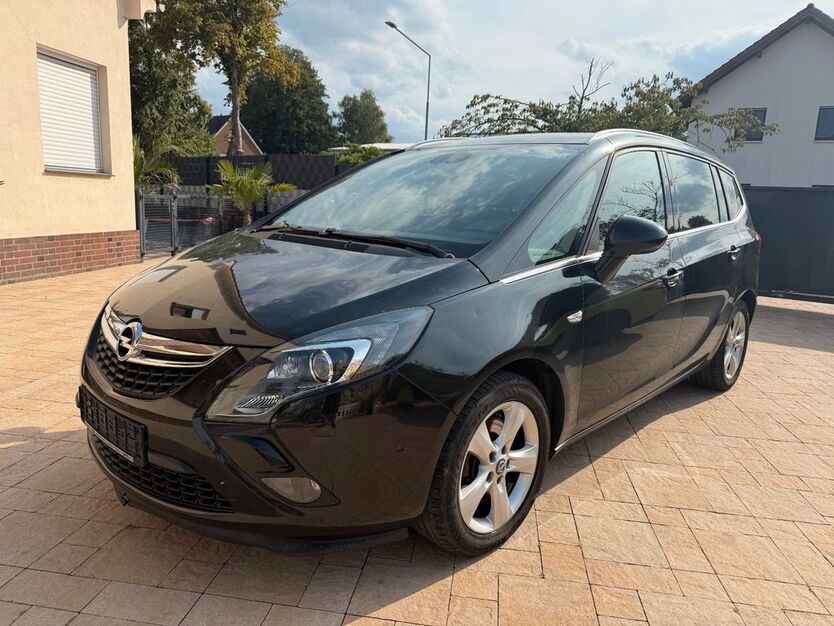 Opel Zafira 188.525 km 4.990 € Versmold 33775