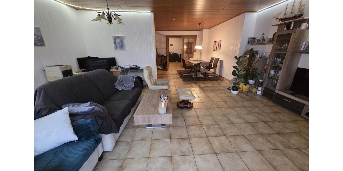 3 Zi EG Wohnung mit neuer Küche, Garage & Garten Dodesheide 3 zimmer