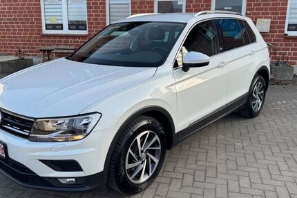 VW Tiguan 129.000 km 18.900 &euro; Westerkappeln / Velpe 49492