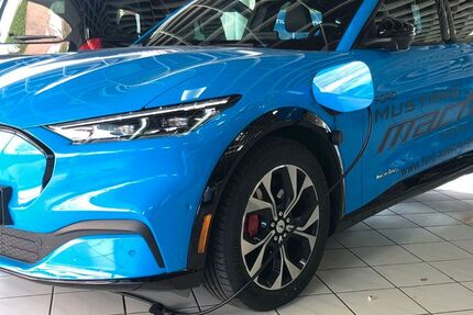 Ford Mustang Mach-E 22.000 km 34.490 € Lengerich 49525