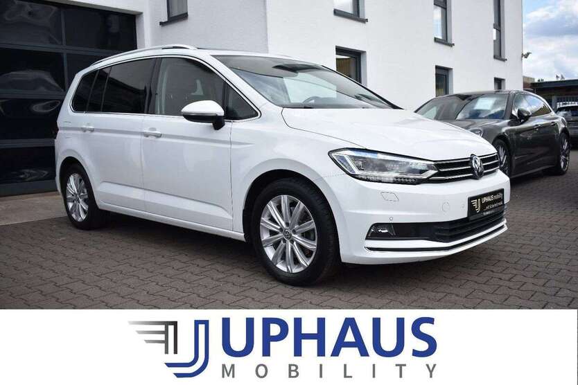 VW Touran 158.437 km 19.490 € Werther 33824