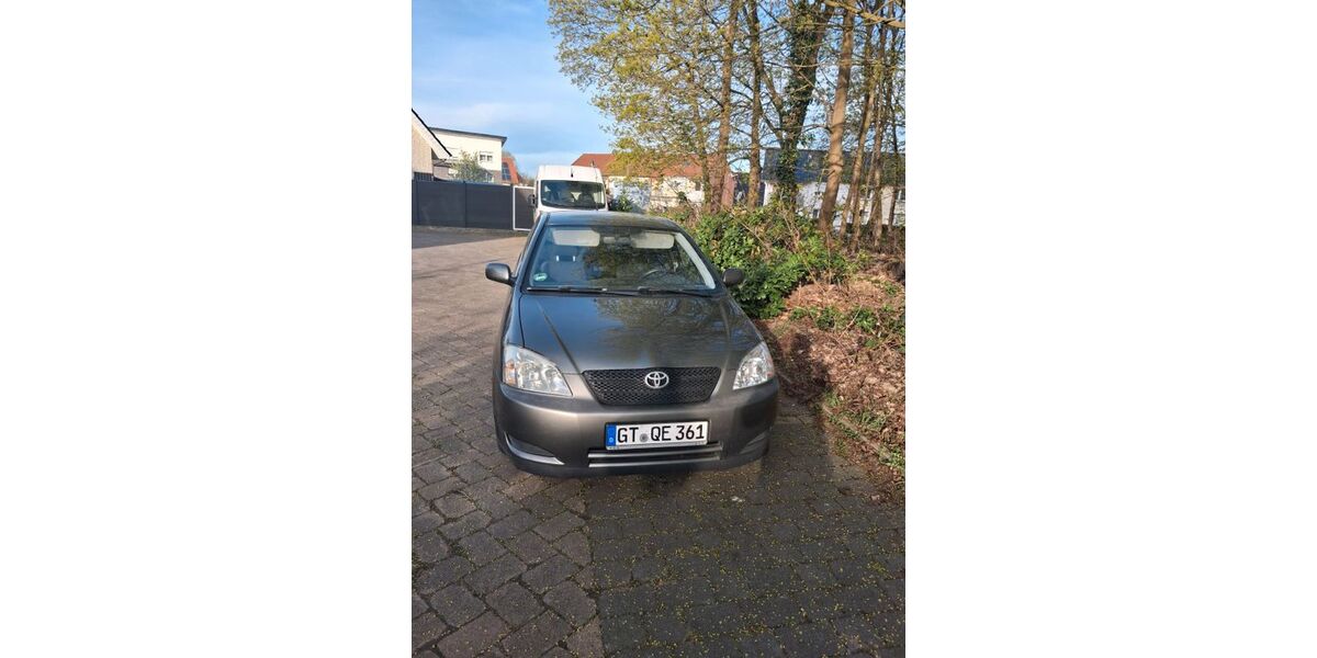 Toyota Corolla 194.000 km 1.500 &euro; Versmold 33775