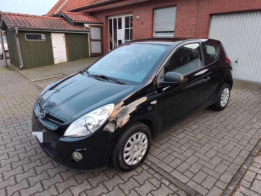 Hyundai i20 157.700 km 2.490 € Ibbenbüren 49479