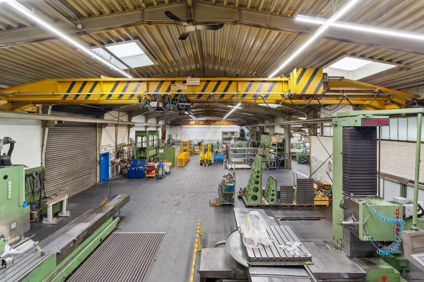 Funktionaler Gewerbekomplex in zentraler Lage - ideale Investitionsoption. zimmer