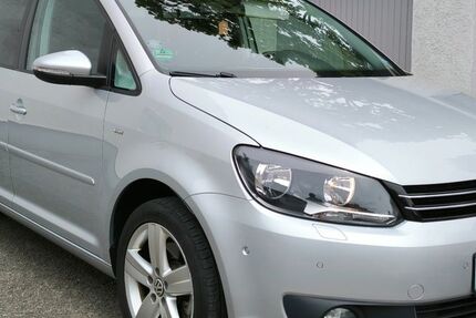 VW Touran 156.000 km 13.000 &euro; Osnabrück 49088