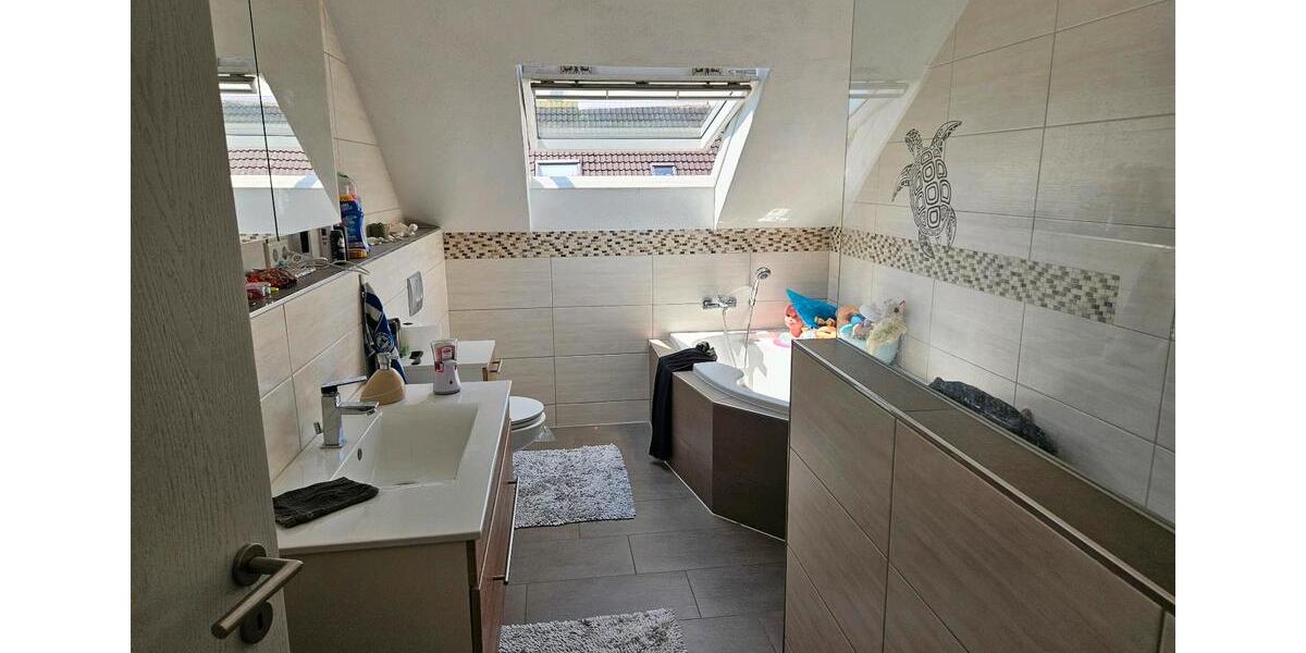 Einfamilienhaus Rödinghausen - 8 Zimmer, 241 m&sup2;, 500.000&euro; | Angebot:26677373