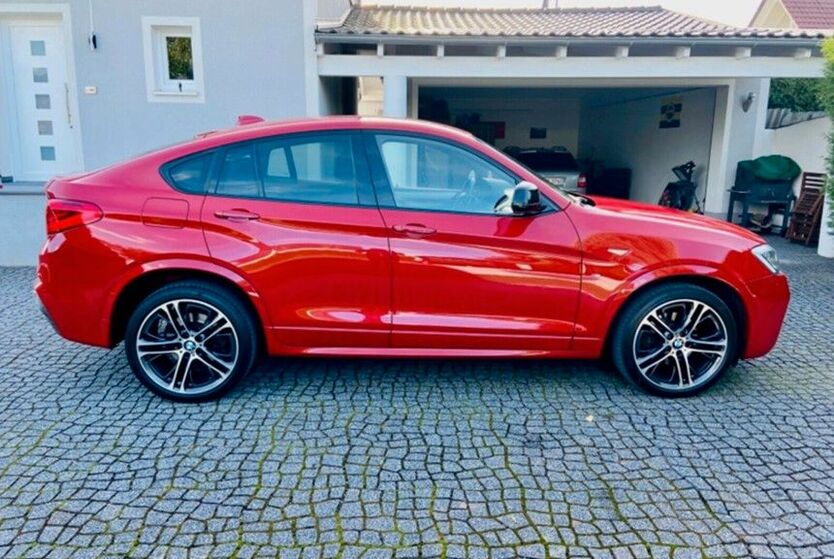 X4