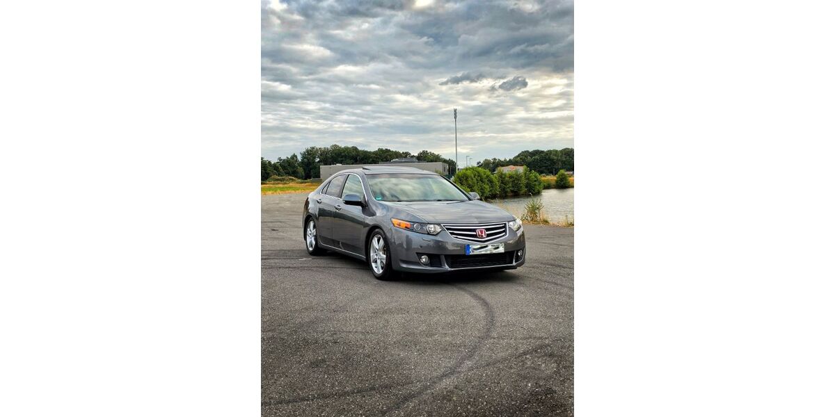 Honda Accord 175.200 km 9.800 &euro; Georgsmarienhütte 49124