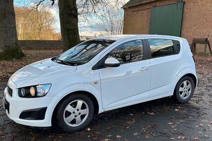 Chevrolet Aveo 143.000 km 3.600 &euro; Melle 49326