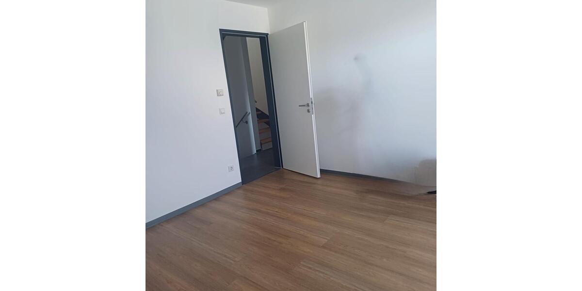Doppelhaushälfte Tecklenburg - 5 Zimmer, 117 m&sup2;, 975&euro; | Angebot:26069378
