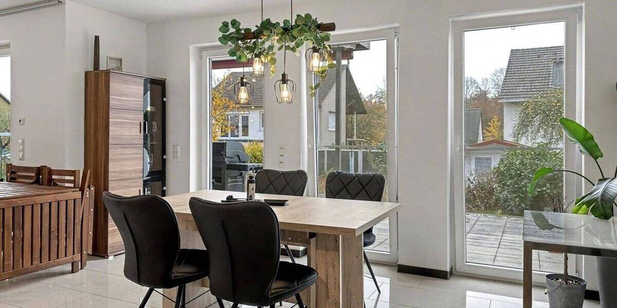 RESERVIERT: Moderne 3- Zimmer-Erdgeschosswohnung mit eigenem Garten und Stellplatz 3 zimmer