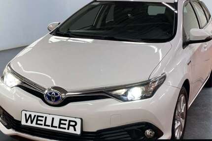 Toyota Auris 67.452 km 18.570 &euro; Osnabrück 49090