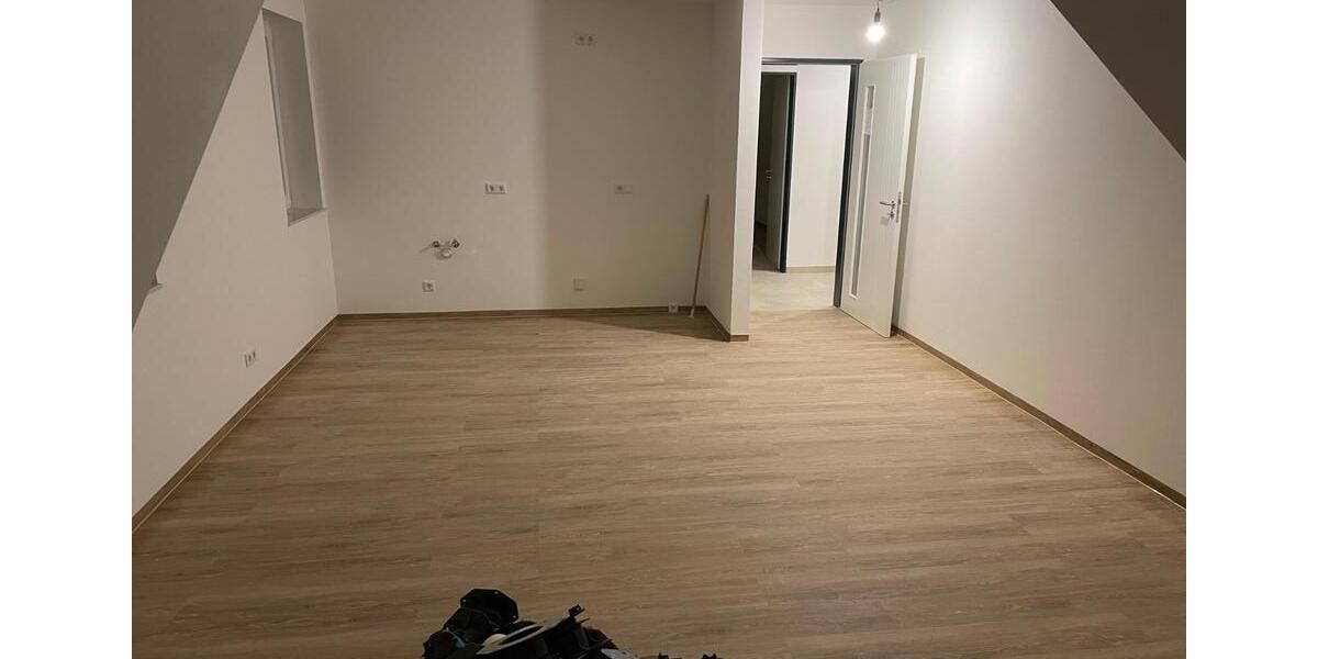 Dachgeschoßwohnung Bad Iburg - 3 Zimmer, 80 m&sup2;, 800&euro; | Angebot:24869860