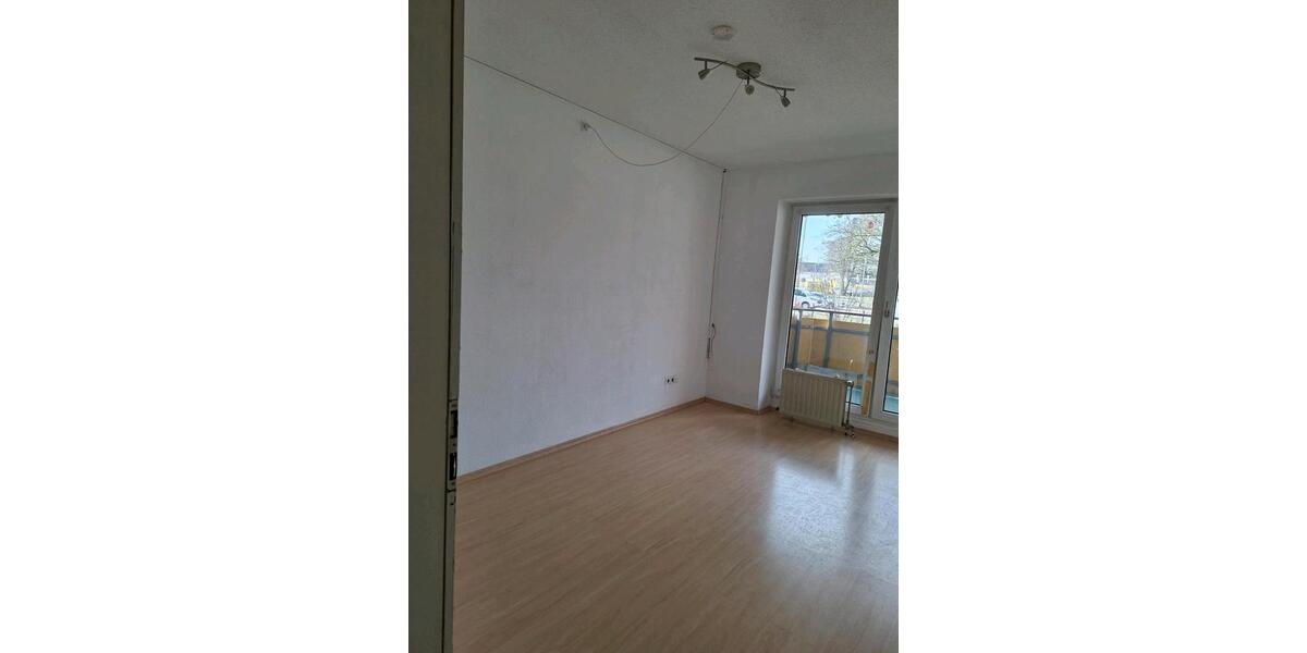 Erdgeschoßwohnung Osnabrück Eversburg - 1 Zimmer, 10 m&sup2;, 380&euro; | Angebot:25220033