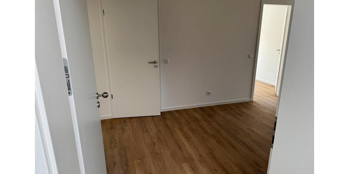 Dachgeschoßwohnung Osnabrück Hellern - 2 Zimmer, 110 m&sup2;, 1.750&euro; | Angebot:26322878