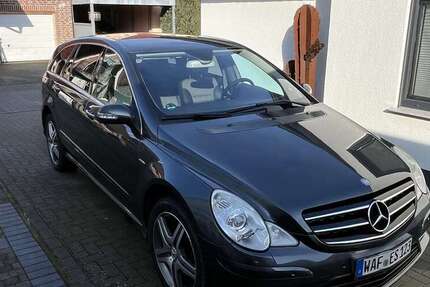 Mercedes R 300