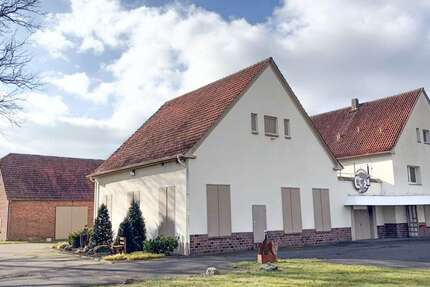 Haus zum Kaufen in Versmold 699.000 € 224 m² 5 zimmer