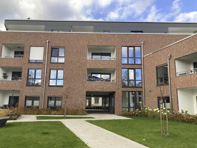 Gartlage: Moderne 3-Zi-Wohnung, komfortabel und innenstadtnah