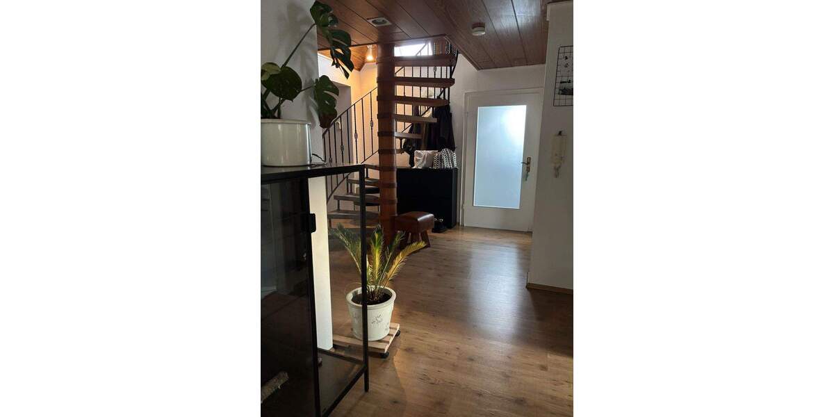 Etagenwohnung Osnabrück Schölerberg - 2 Zimmer, 90 m&sup2;, 770&euro; | Angebot:25799277