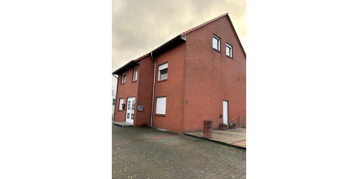 Großes Einfamilienhaus mit mehreren Wohneinheiten PROVISIONSFREI 19 zimmer