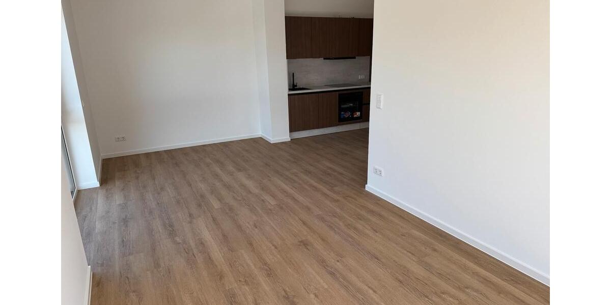 Dachgeschoßwohnung Osnabrück Hellern - 2 Zimmer, 110 m&sup2;, 1.750&euro; | Angebot:26322878
