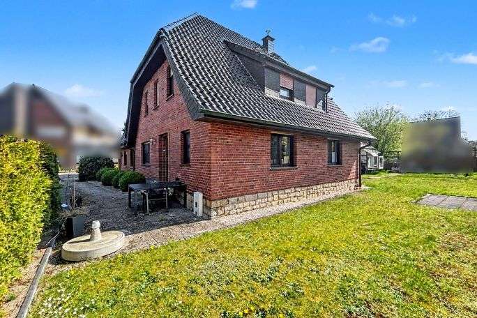 Einfamilienhaus Ibbenbüren Bockraden - 8 Zimmer, 240 m&sup2;, 399.000&euro; | Angebot:26470538