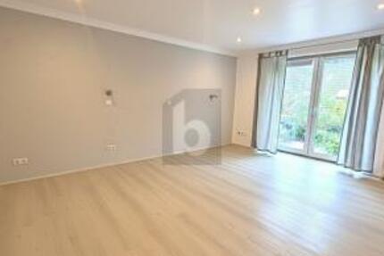 INNEN UND AUßEN VIEL PLATZ ZUM WOHNEN 8 zimmer