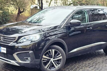 Peugeot 5008 77.500 km 16.790 &euro; Borgholzhausen 33829