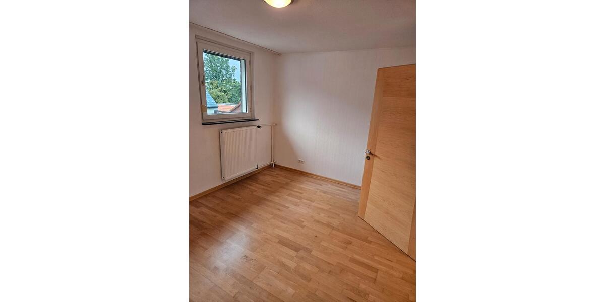 Dachgeschoßwohnung Georgsmarienhütte - 4 Zimmer, 108 m&sup2;, 1.075&euro; | Angebot:26648707
