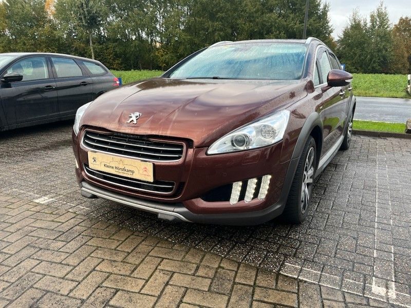 Peugeot 508 199.900 km 9.990 € Bad Iburg 49186
