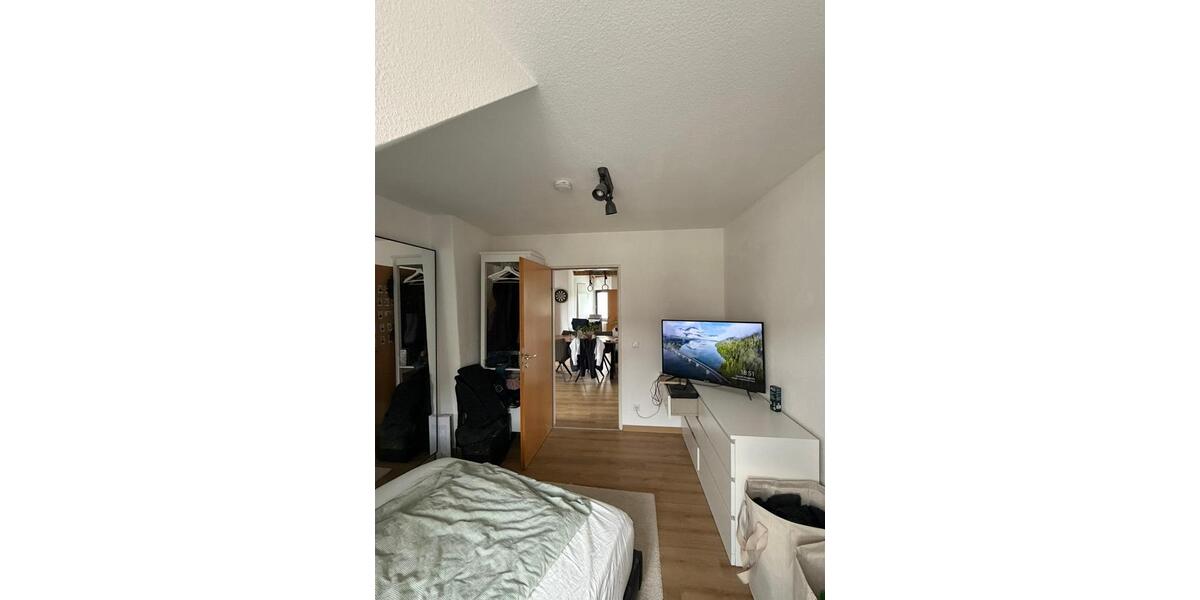 Dachgeschoßwohnung Osnabrück Nahne - 3 Zimmer, 90 m&sup2;, 900&euro; | Angebot:26623557