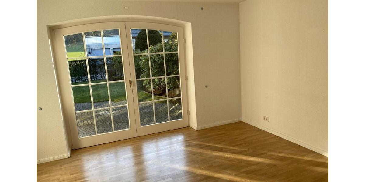 Erdgeschoßwohnung Bad Essen - 5 Zimmer, 135 m&sup2;, 1.250&euro; | Angebot:24740761