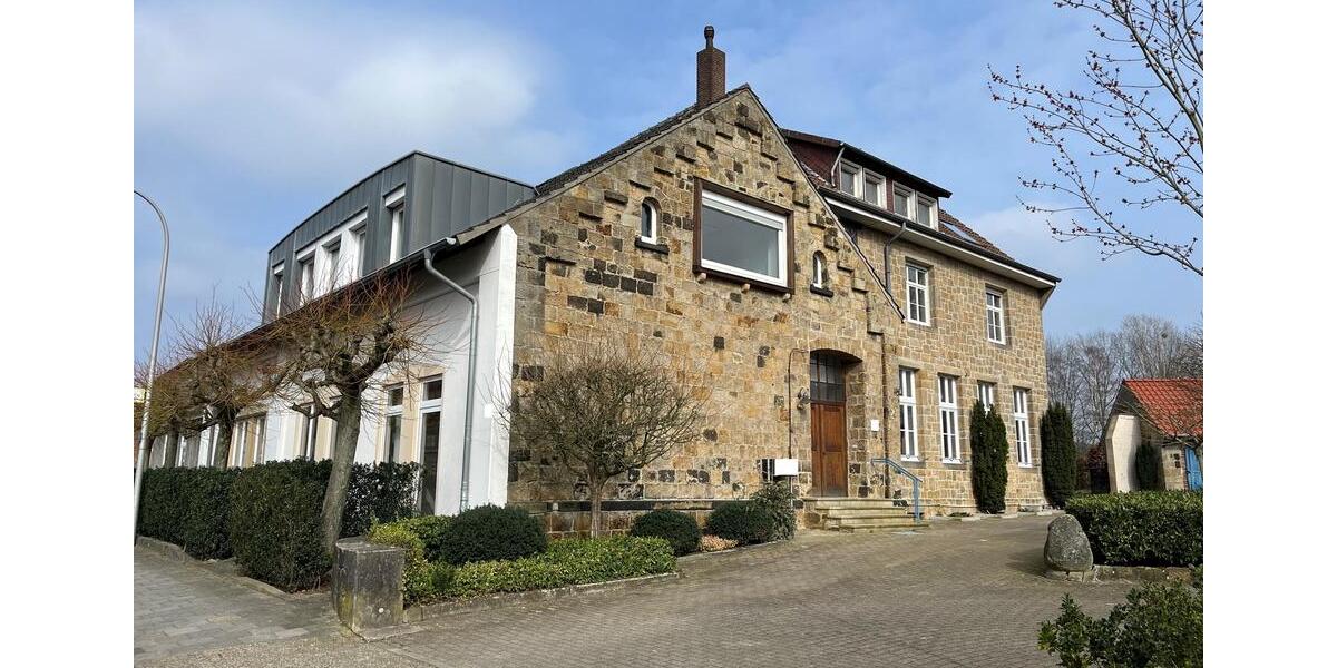 Erdgeschoßwohnung Ibbenbüren Bockraden - 4 Zimmer, 131 m&sup2;, 1.020&euro; | Angebot:26145192