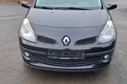 Renault Clio 190.000 km 1.900 &euro; Melle 49326