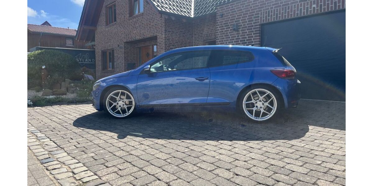 VW Scirocco 261.628 km 6.350 &euro; Melle 49324