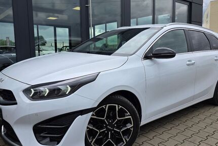 Kia ceed Sportswagon 81.000 km 19.999 &euro; Damme 49401