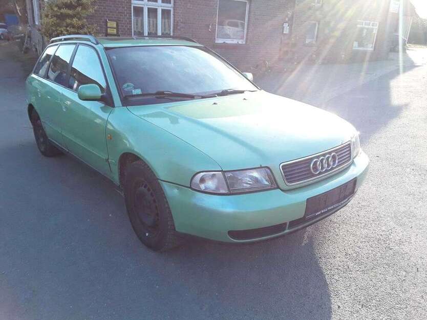 Audi A4 485.000 km 650 € Melle 49324