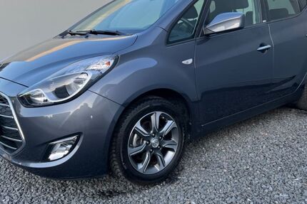 Hyundai ix20 79.800 km 9.600 &euro; Georgsmarienhütte 49124