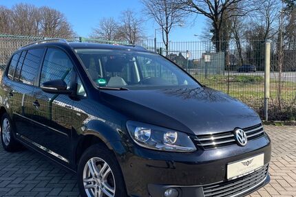 VW Touran 146.000 km 6.750 &euro; Belm 49191