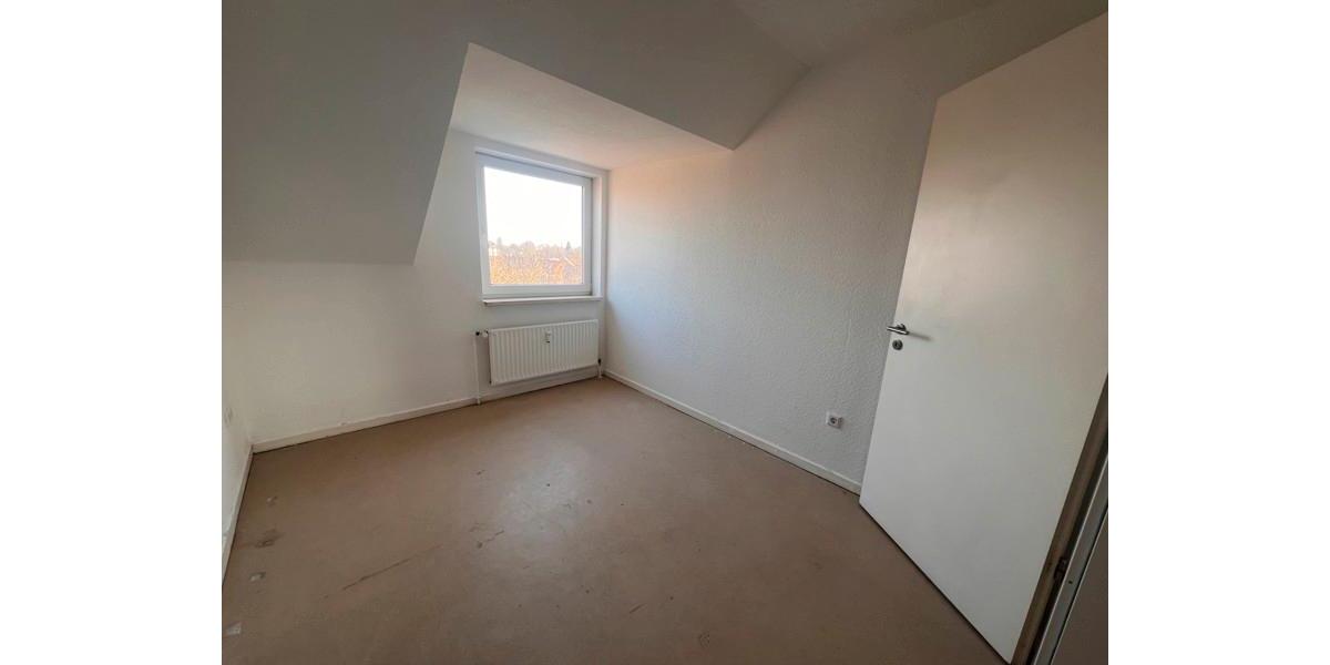 Dachgeschoßwohnung Osnabrück Eversburg - 3 Zimmer, 72 m&sup2;, 731&euro; | Angebot:26093463