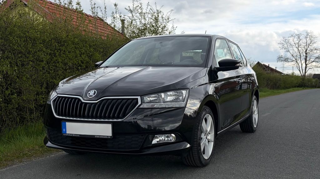 Skoda Fabia 94.000 km 8.890 &euro; Osnabrück 49080